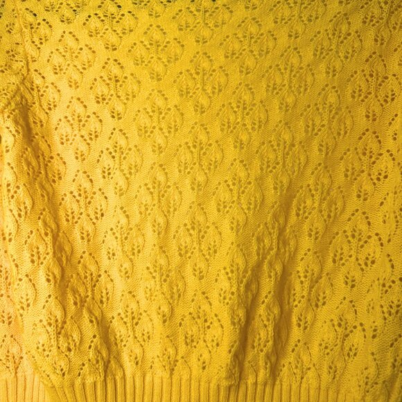 Vintage Mario Romano Elegant Essentials 100% Wool Sweater – Yellow – Open Knit - Picture 3 of 7